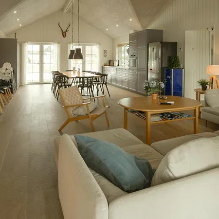 Vakantiehuis In With Sauna Grenå