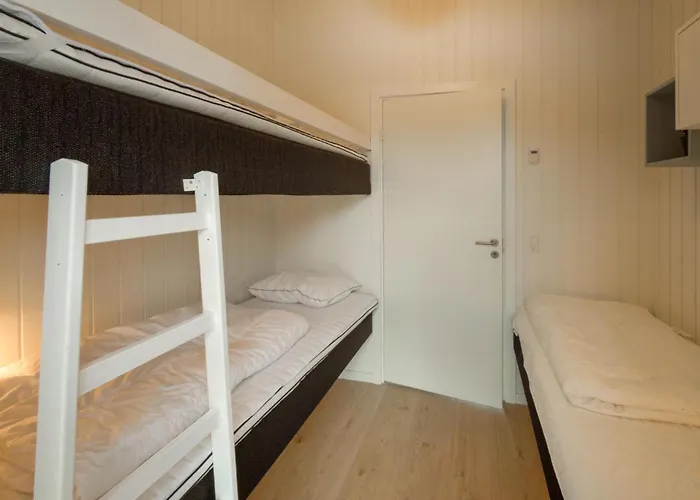 In With Sauna Грена